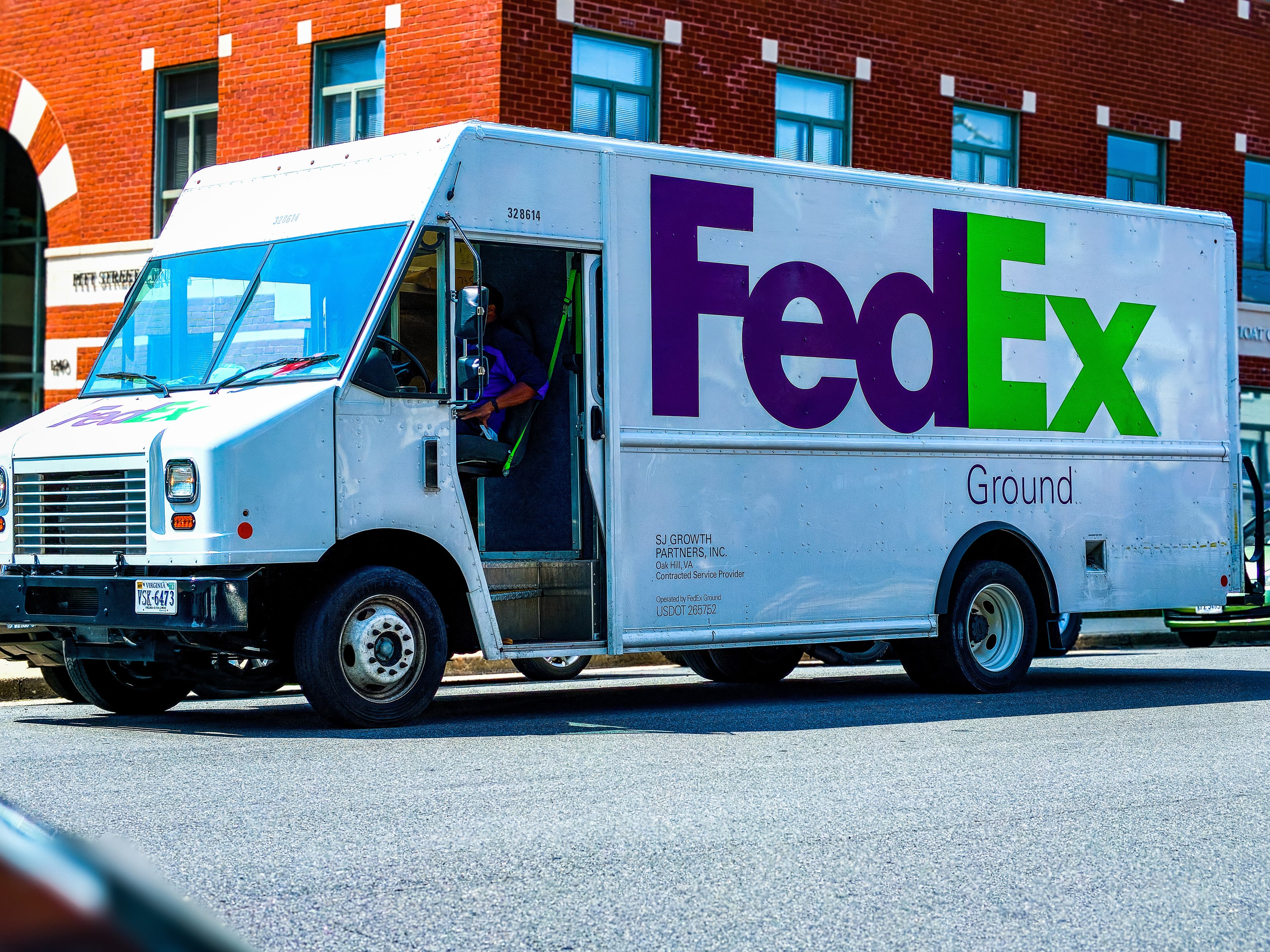 Specialty utility vehicle